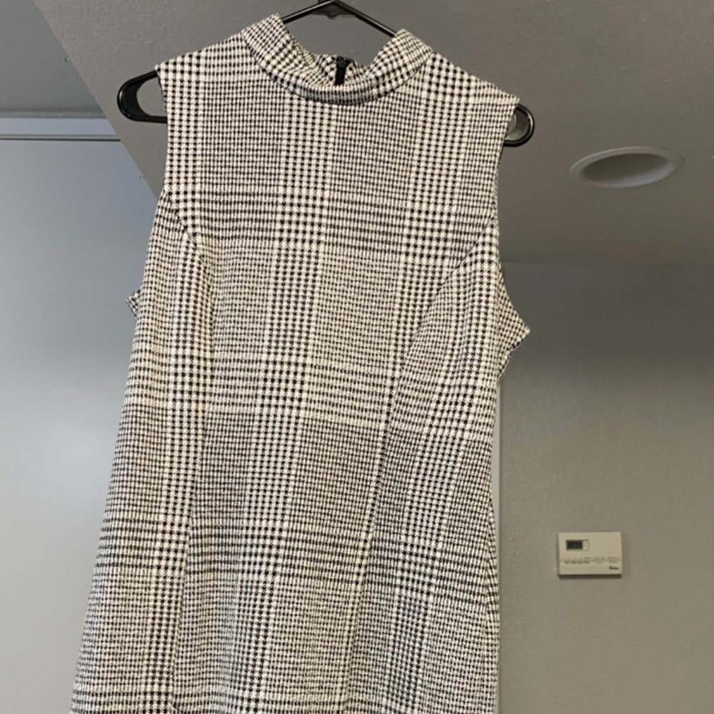 Medium - size checkered print dress - women